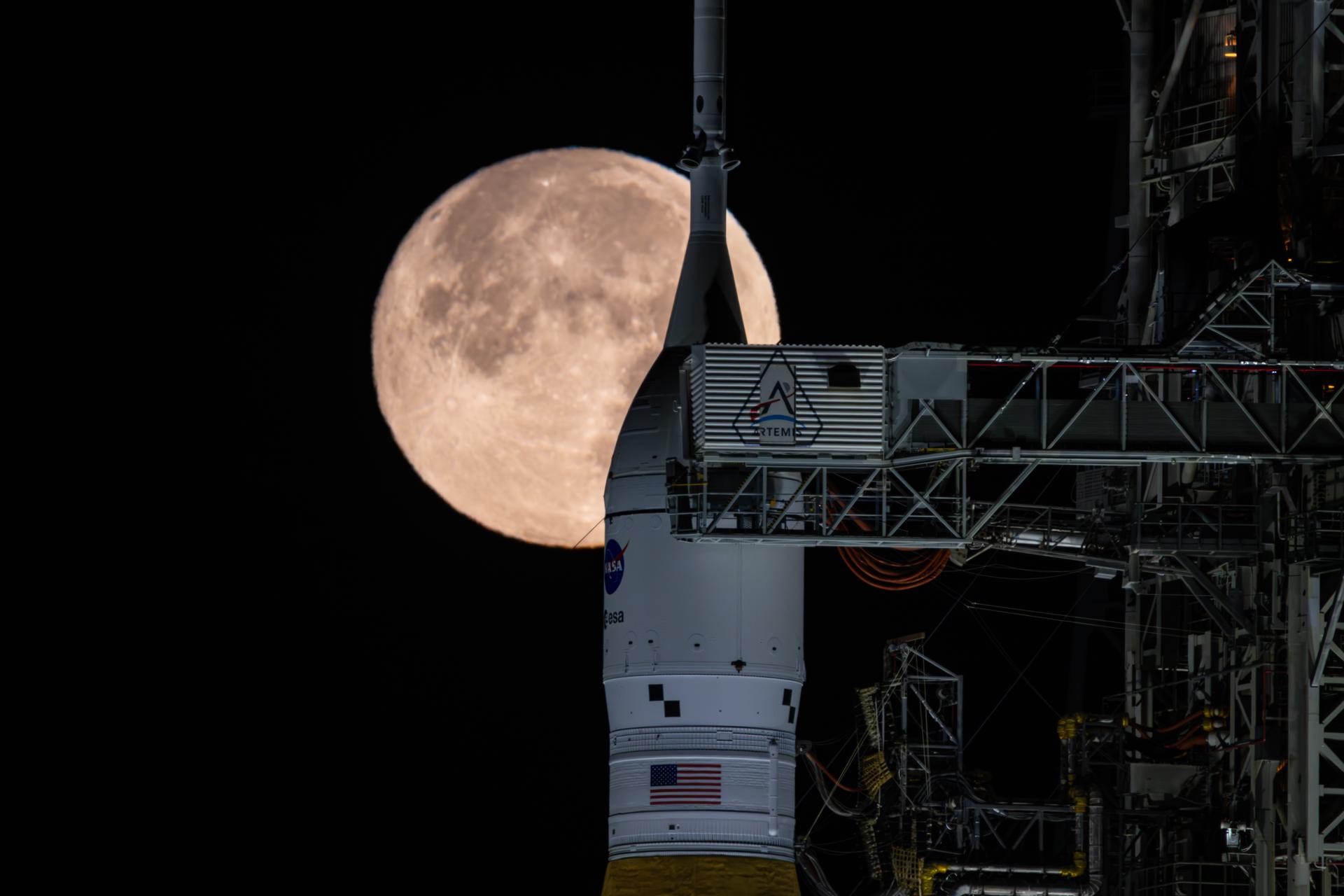 NASA/Sam Lott