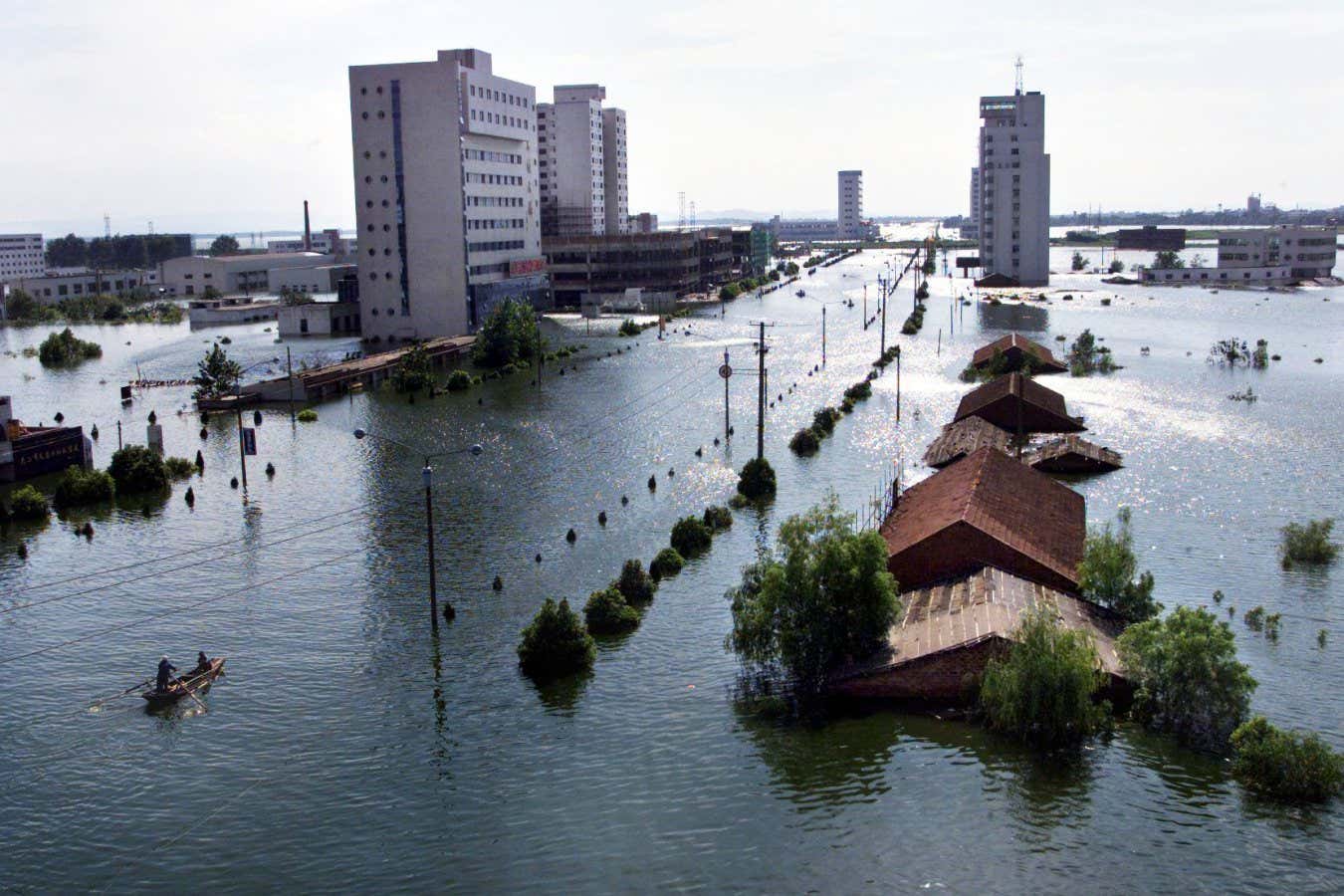 A super El Niño led to flooding in China in 1998ROBYN BECK/AFP via Getty Images