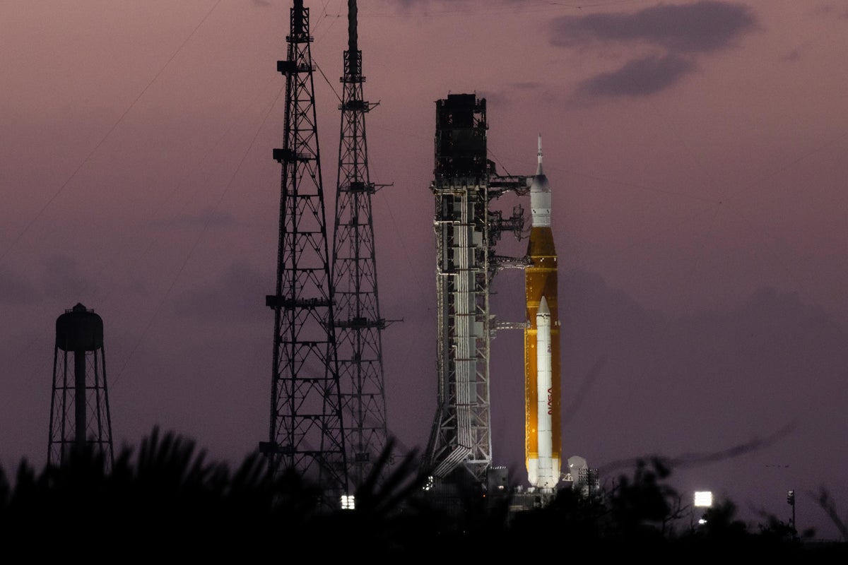 Artemis-II-on-pad NASA