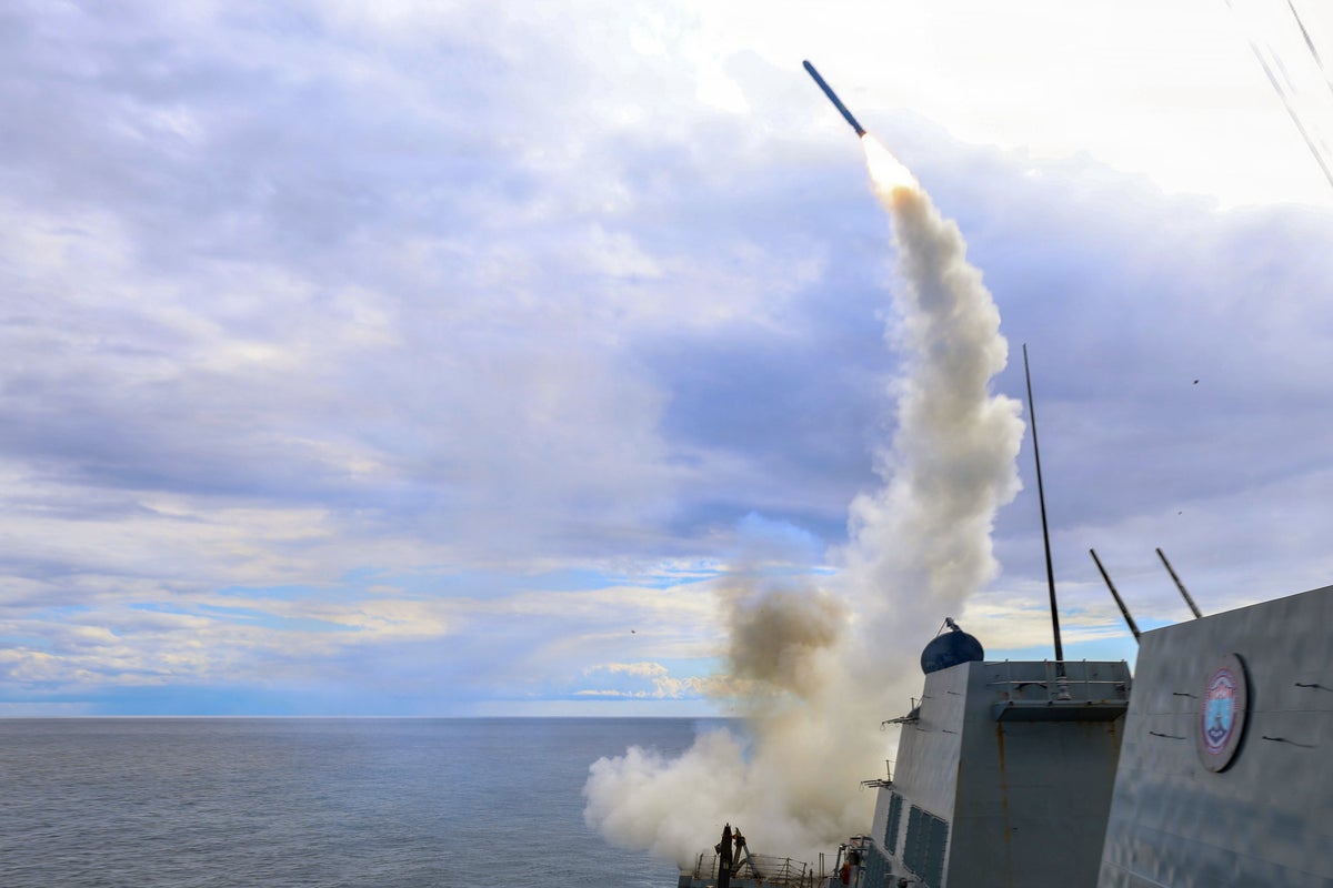 Tomahawk-missile In this U.S. Navy released handout, Arleigh Burke-class guided-missile destroyer USS Thomas Hudne...