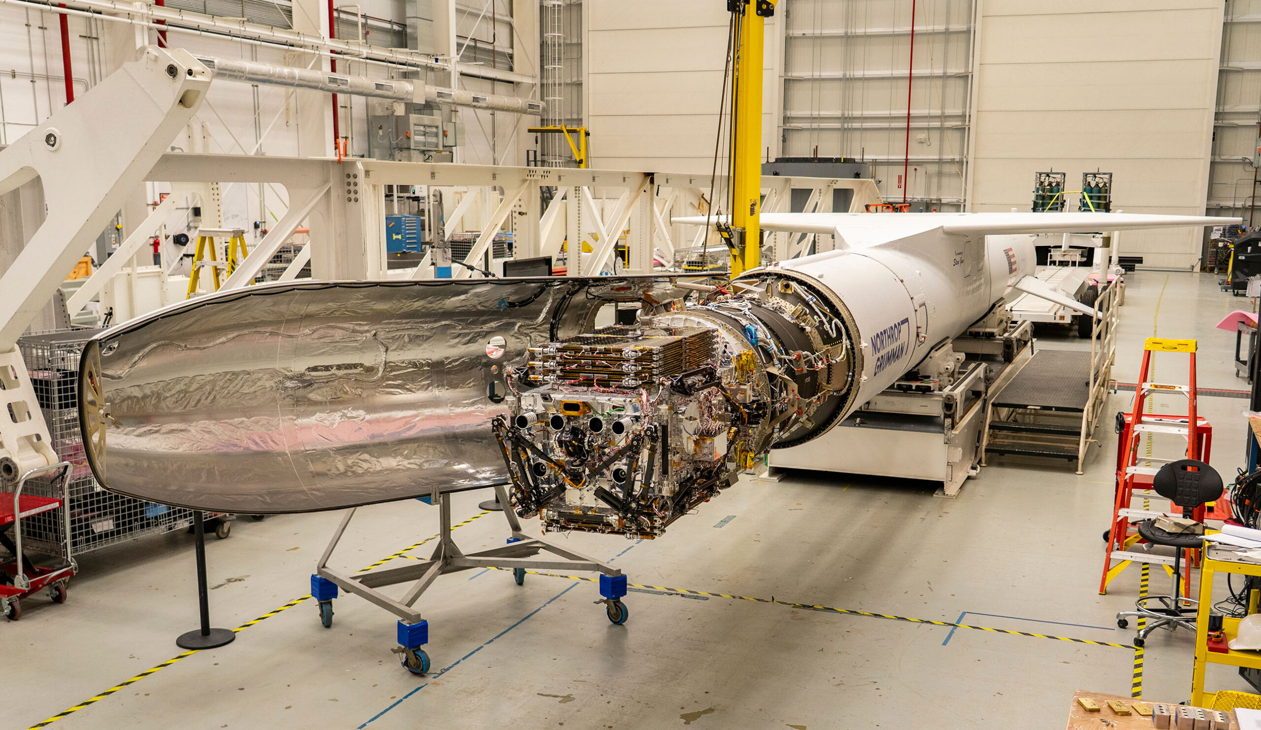 ne201077-2581×1494-1 NASA/Ron Beard