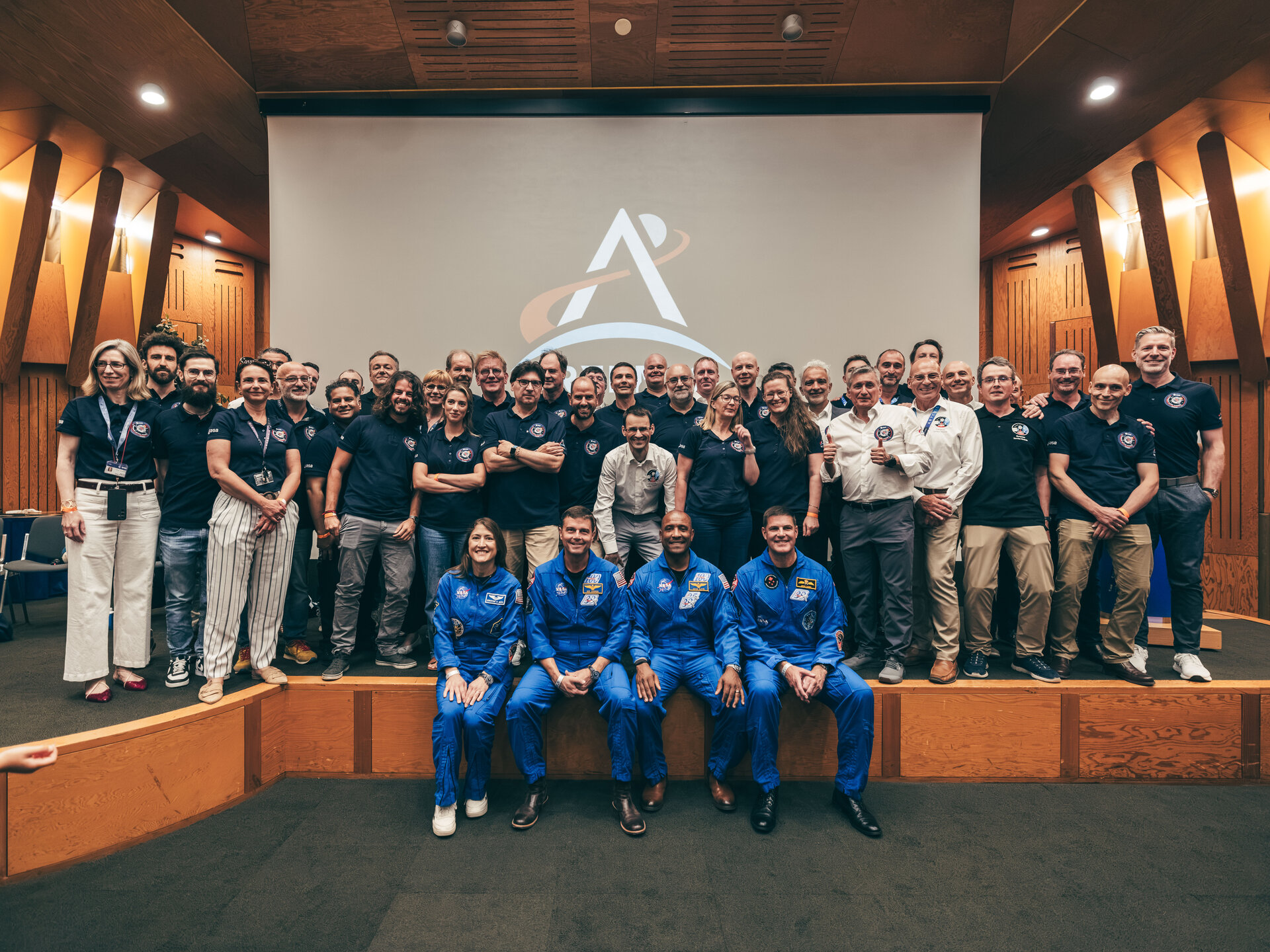 European_Service_Module_team_meets_Artemis_II_crew_pillars European Service Module team meets Artemis II crew