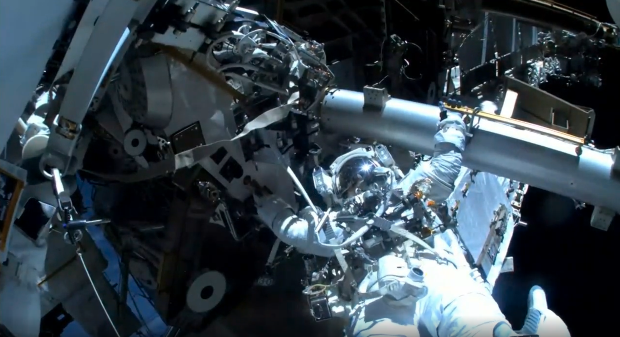 Second spacewalk completed for Sophie Adenot