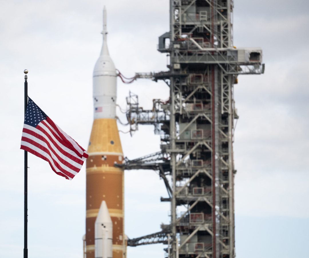 NASA/Joel Kowsky