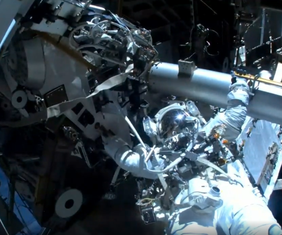 Second spacewalk completed for Sophie Adenot