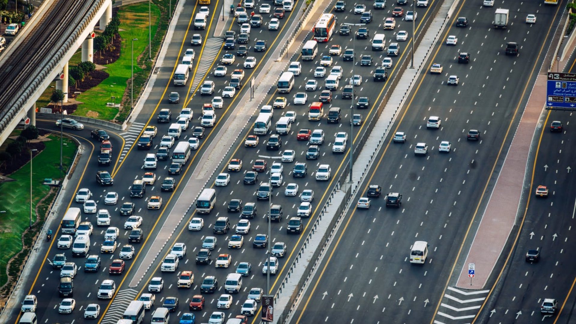 One common behavior could make traffic jams worse. Nikada/Getty Images