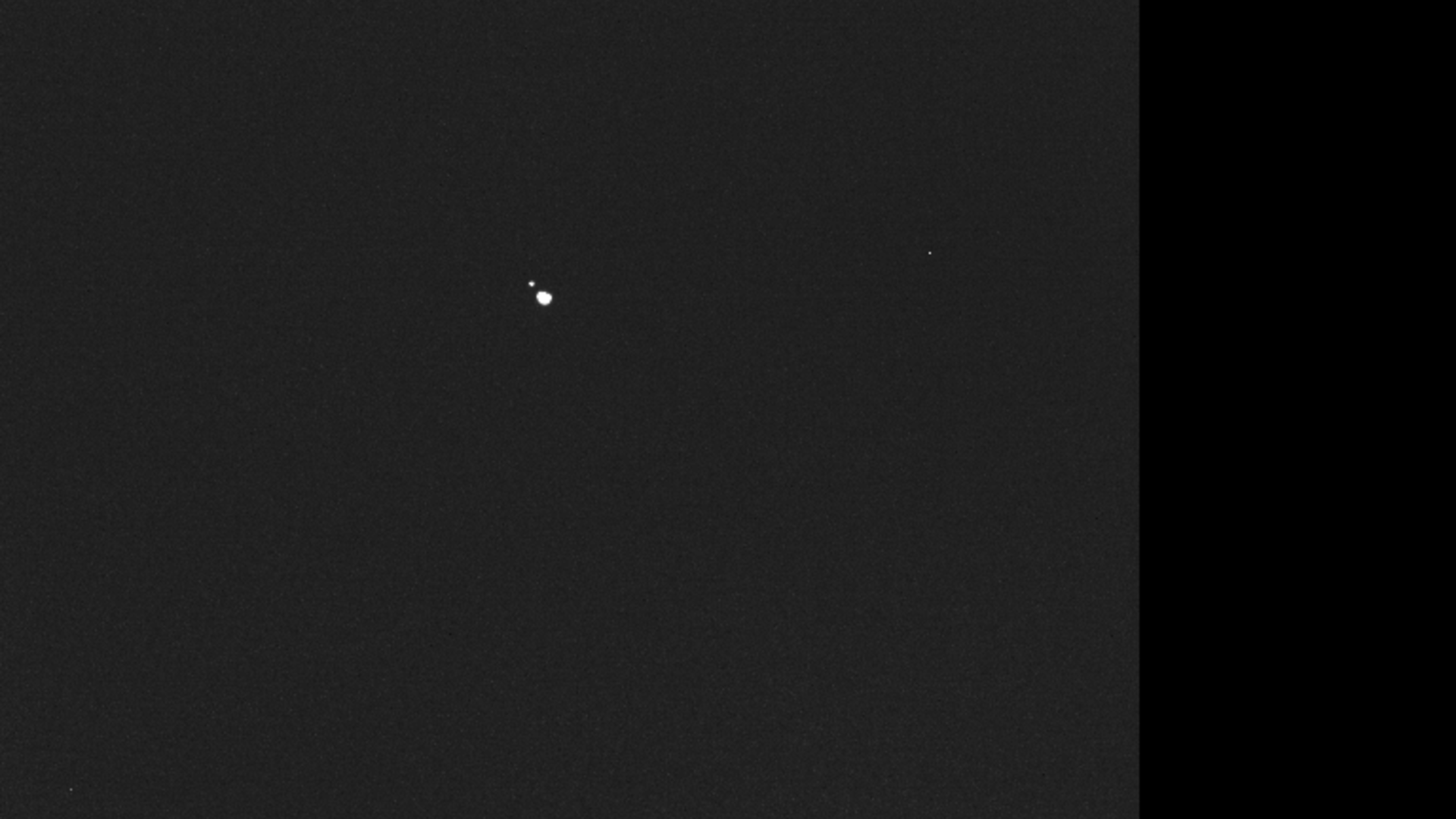First light: Hera resolves two asteroids instead of one