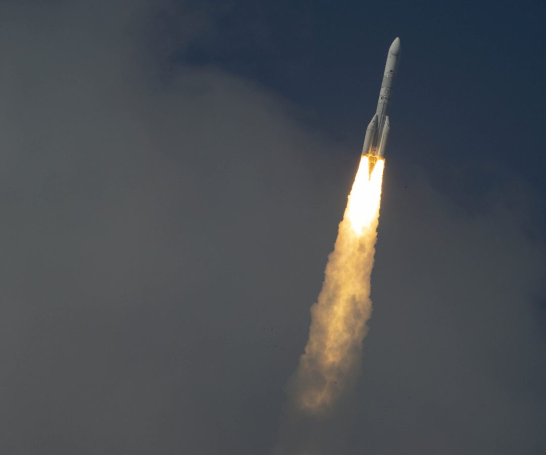 More boosters, more power: Ariane 6 lifts off with four boosters for the first time