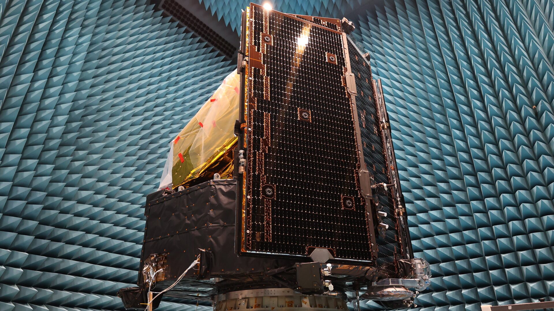 Plato's electronics ready for space