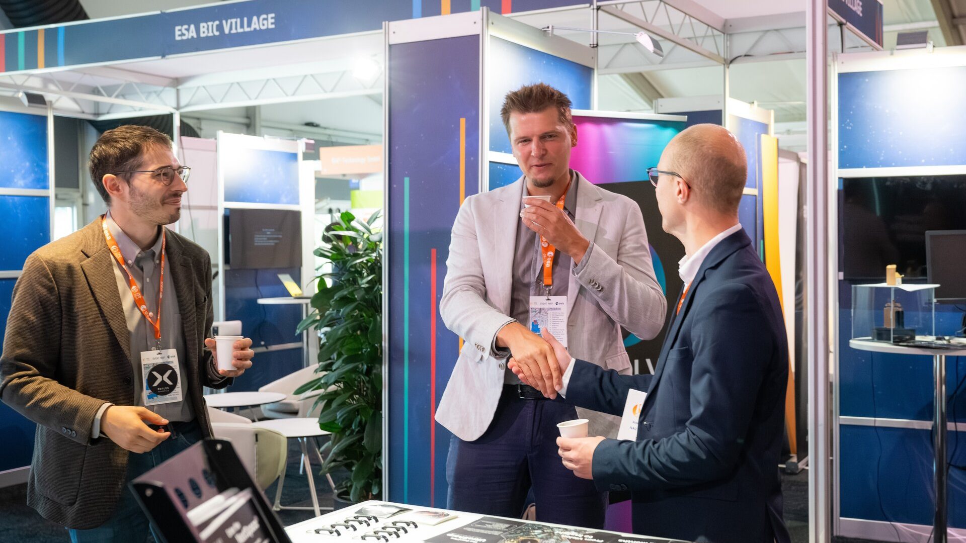 Meet space startups at ESA’s Industry Space Days