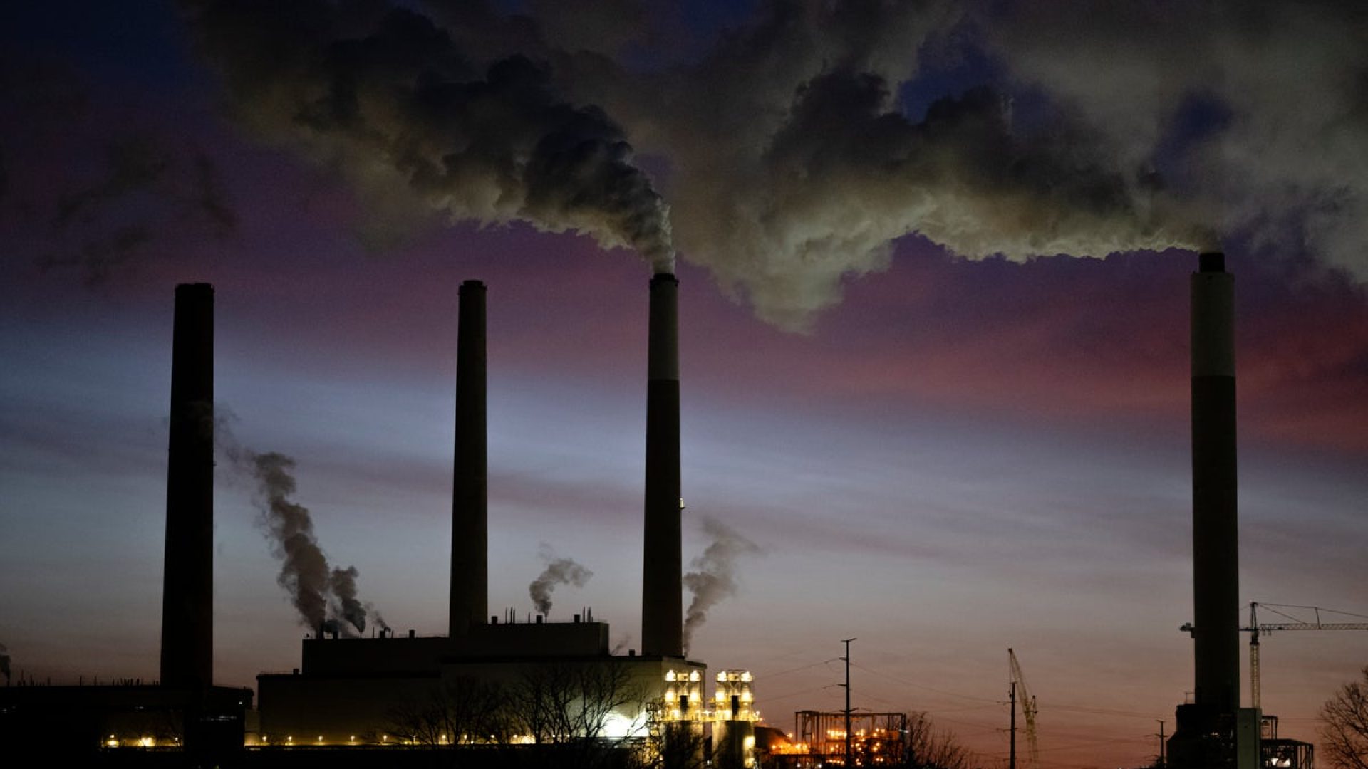 Mill Creek Generating Station, a coal-fired power plant in Louisville, Ky. Jon Cherry/Getty Images