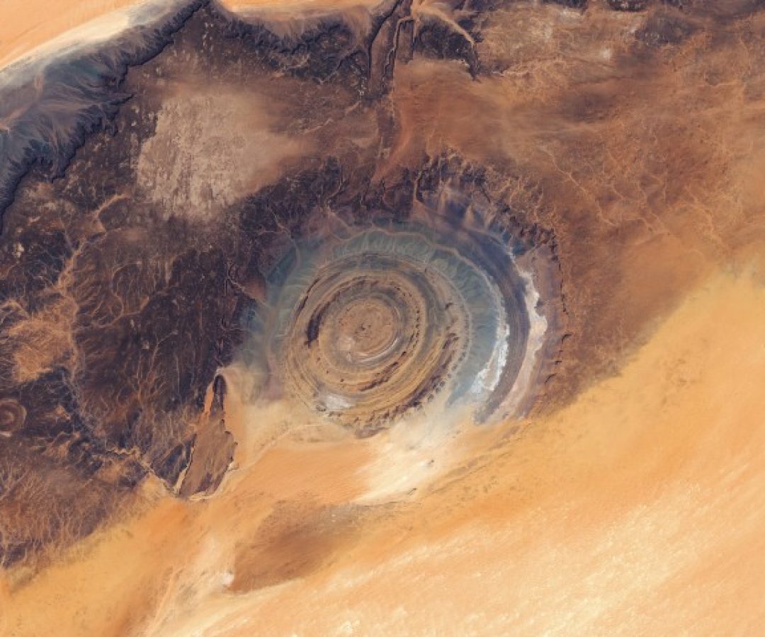 NASA Earth Observatory/Lauren Dauphin