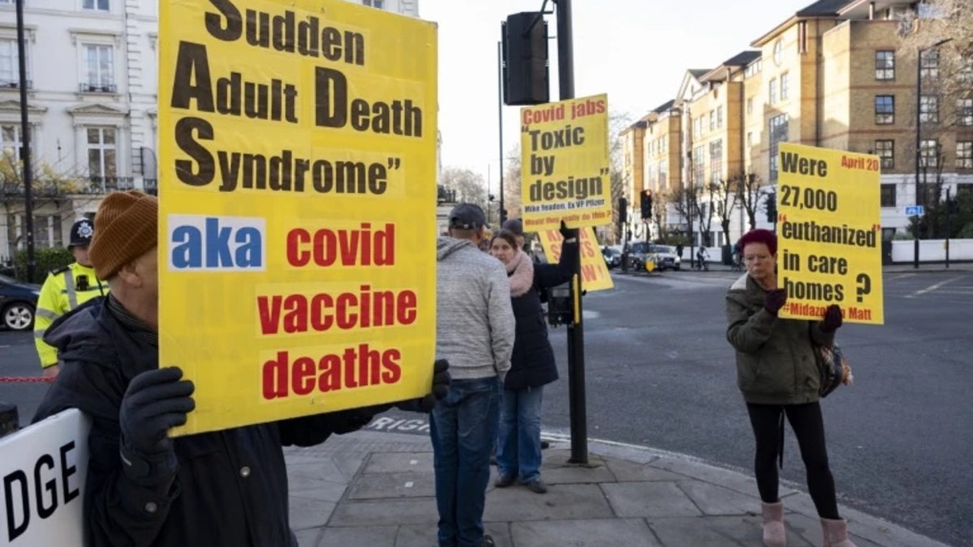 Opposition to vaccines grew more visible during the COVID-19 pandemic. Mike Kemp/In Pictures via ...